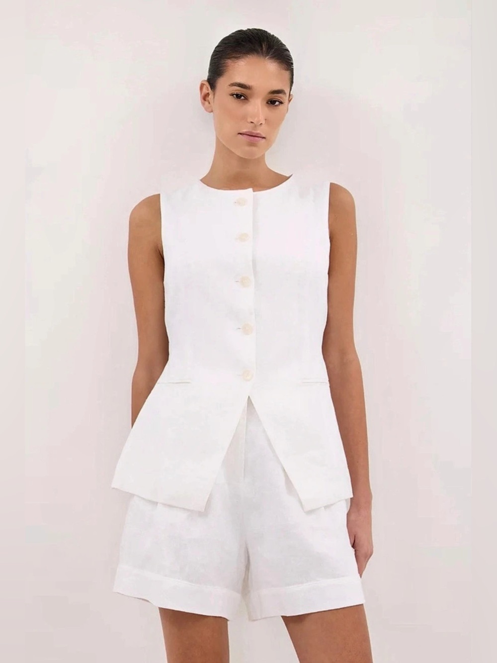 DISSH Alessia White Linen Vest – US 4 (NWOT)